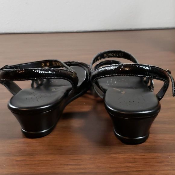 SAS Strappy Patent Leather Wedge Heel Sandals Size 7N - Picture 6 of 7